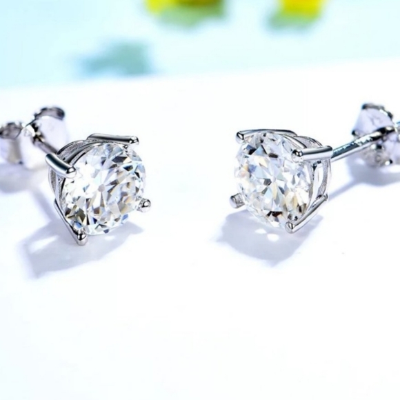 4 CARAT MOISSANITE STUD EARRINGS - Picture 8 of 10